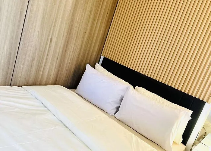 Royal Fame Residency شقة